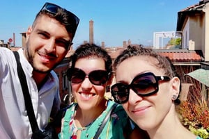 Bologna: Private and Personalized Walking Tour with a Local