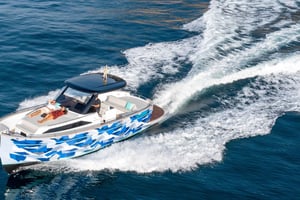 Capri private boat tour from sorrento on Gozzo 35