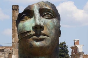 From Naples: Full-Day Tour of Pompeii, Sorrento and Positano