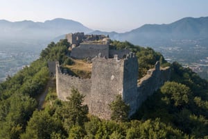 Mercato S. Severino: Tour del Castello medievale dei Sanseverino
