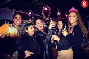 Milan: Guided New Year's Eve Bar Crawl with Drink 2026