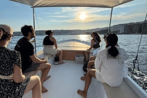 Båtupplevelse vid Neapel från Borgo Marinari