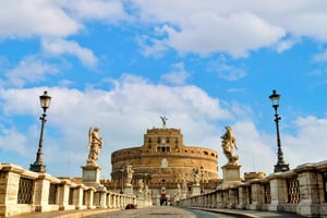 ローマ：サンタンジェロ城のチケット（音声ガイドオプション付き）をご用意しております