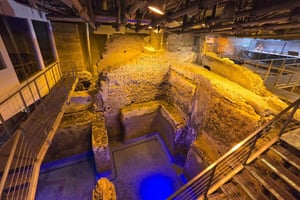 Rome: Hidden Fountains & Vicus Caprarius up to 6