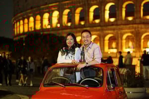 Rome: Night photosession in a Fiat 500 with Aperol Spritz