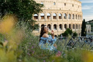 Rome: Private photoshoot at the Colosseum & Surroundings