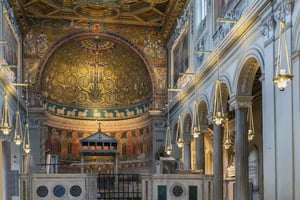 Rome: San Clemente Basilica and Roman Houses Private Tour