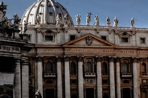 Pietarinkirkko ja grotit: pääsylippu erikoispääsyllä