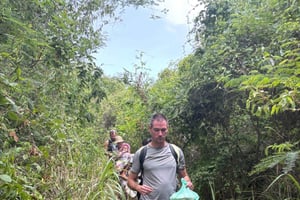 Santo Tomás: ruta de senderismo guiada a la playa de Santa María, una playa escondida