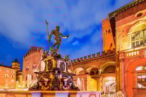 Zwiedzanie Bolonii z przewodnikiem: sekrety, ciekawostki i tajemnice