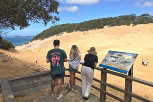 Noosa: Rainbow Beach Tour via Noosa Hinterland and Cooloola
