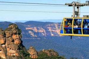 Sydney: Blue Mountains, Scenic World, and Sydney Zoo Tour (Siniset vuoret, maisemamaailma ja Sydneyn eläintarha)