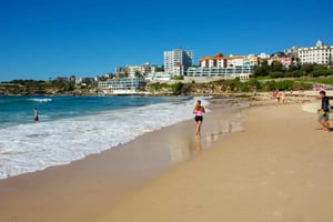 Fra Sydney: Heldagstur til Golden Beaches og Ocean Vista