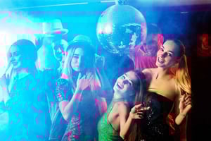 Sydney: Sydney Harbour: Retro Party Cruise välipalojen kanssa