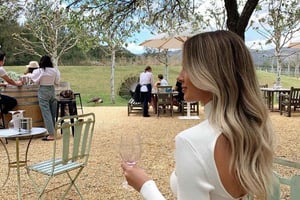 シドニー発ハンターバレーワインツアー | ジン、ランチ、ショコラティエ