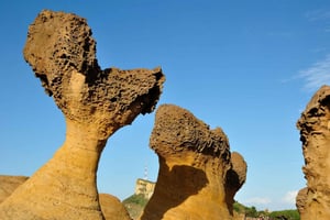 From Taipei: Full-Day Trip to Jiufen, Yehliu, Shifen & More