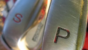 Qingnian Park Driving Range