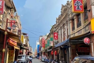 Taipei: Classic Landmarks Day Tour