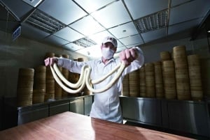 Taipei: Din Tai Fung Restaurant Experience