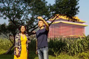 Taipei: Private Tour with Locals – Highlights & Hidden Gems