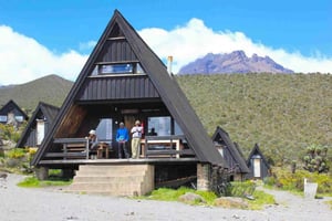 Trekking di 6 giorni sul Kilimangiaro e sulla via Marangu