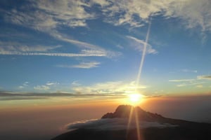 Arusha: safari di 5 giorni a Serengeti, Ngorongoro e Kilimangiaro