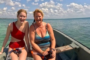 DAR ES SALAAM:BONGOYO ISLAND SNORKELING TOUR & BEACH ESCAPE