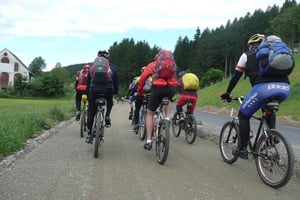 Mikumi: noleggio fat bike e giro alla piantagione di canna da zucchero