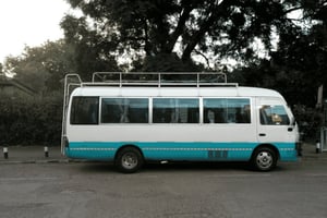 Nairobi: Bussikuljetus Moshista/ Moshiin