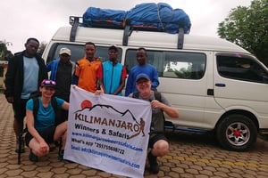 Tagesausflug zum Ngorongoro-Krater – Ganztägige Pirschfahrt