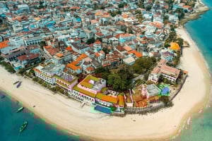 Tour a pie por la ciudad de piedra ( City tour)