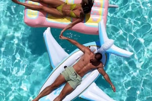 Zanzibar: Float-fotoshoot op Kendwa Beach