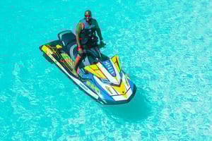 Занзибар: катание на гидроцикле и каяке с кокосовым напитком