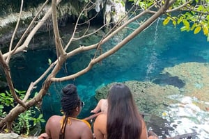 ZANZIBAR: czerwone małpy z lasu Jozani i pływanie w jaskini Maalum