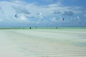 Zanzíbar: clases de kitesurf con expertos locales