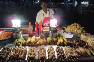 Zanzibar: Nattmatmarked og Makachu-strandopplevelse