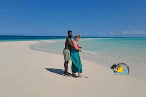 Zanzibar: Snorkeling na Ilha Pungume, banco de areia e almoço com churrasco