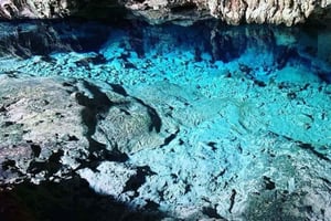 Sansibarilta: Meritähti, Sininen laguuni ja The Rock -ravintola