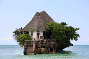 ZANZIBAR: Guidet tur i Stone Town og The Rock Restaurant