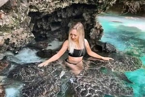 ZANZIBAR:Stone town, Zanzibar lagoon & spice farm with lunch