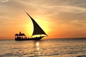Zanzibar: Dhow Cruise bij zonsondergang met traditionele dans