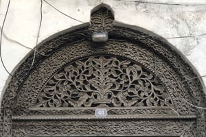 Sansibar: Perinteinen ovenkaiverruskurssi