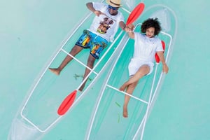 Zanzibar: Kayak transparente e Drone (com serviço de busca incluído)