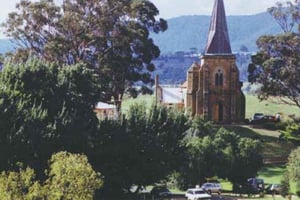 歴史あるリッチモンド ビレッジを巡る半日バスツアー
