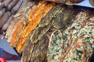 Tel Aviv: Ruoanmaistelukierros Irakin juutalaisilla Tikvan markkinoilla