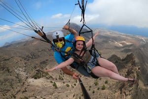 Teneriffa: Tenife: Laskuvarjohyppy kansallisen mestarin kanssa