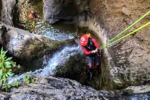 Tenerife: begeleide canyoning-ervaring