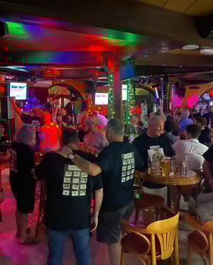 ムーンライトバー