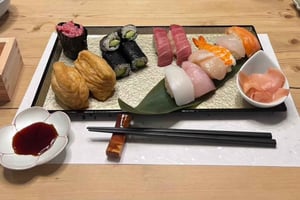 AKEMI's SUSHiKiTCHEN: Een leuke sushikookles in Tokio