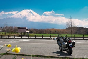 Tokiosta: Yksityinen moottoripyöräretki – Fuji, Hakone, Onsen